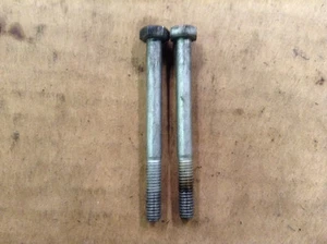 Cantidad 2 pernos de perno de cubierta de válvula para 94 95 96 97 98 99 Mercedes Benz E320 S320 C280 - Imagen 1 de 2