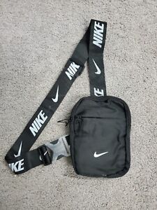 NEW!!! Nike Crossbody Shoulder Chest Sling Bag Black 