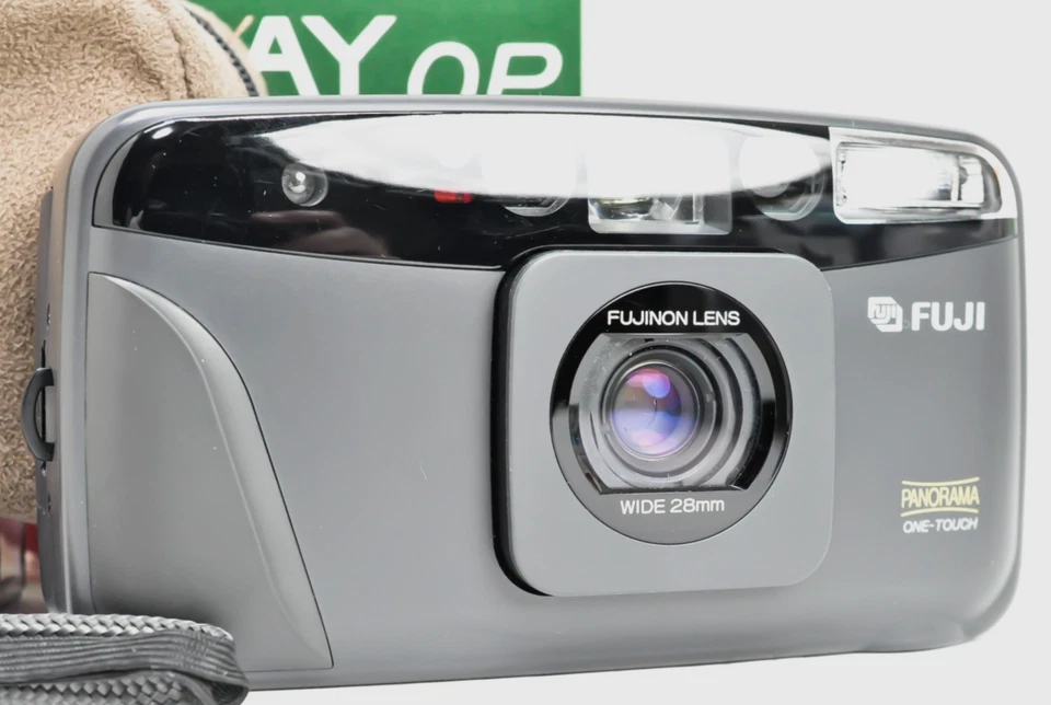 Cámara fotográfica compacta Fuji Fujifilm Cardia mini TODOS LOS DÍAS OP 35 mm casi nueva en caja Foto 1 de 4