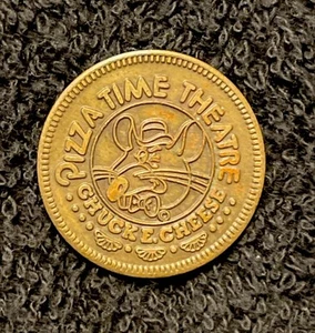 Chuck E. Cheese: 25¢ Arcade Game Token (1982) : Pizza - Donkey Kong - Bild 1 von 3