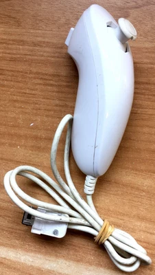 NUNCHUK OFFICIEL SEUL 100% ORIGINAL NINTENDO WII PAL EURO - État moyen - N°1 - Immagine 1 di 4