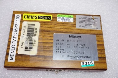 Mitutoyo 516-926 10-piece SAE Steel Rectangular Gauge Block Set Grade 2 - Image 1 of 4