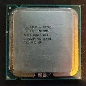 Intel Pentium Dual-Core E6700 3.2Ghz / 2M / 1066 / Socket 775 Processor SLGUF - Picture 1 of 1