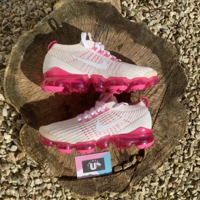 Get RARE Size Rare Style Nike Flyknit Vapormax UK4 EU37.5 CM23.5 US6.5W - Image 1 of 4