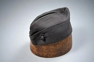 WWII U.S. MARINE CORPS LT. COLONEL'S OVERSEAS CAP - NAMED - Picture 1 of 9