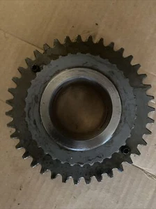 EARLY GM MUNCIE SM465 4 SP. TRANSMISSION 39 TOOTH 1ST GEAR "GRANNY" C10 K10 K20 - Picture 1 of 6