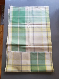 26" x 26" kariert mehrfarbig grün Muster Baumwollstoff - Bild 1 von 1