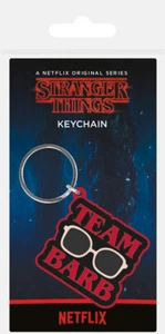 Gummi Schlüsselanhänger STRANGER THINGS - Team Barb  Rubber Keyring RK38884 NEU - Picture 1 of 1