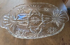 Clear Pressed Glass 10 inch X 6 Inch 2-section Relish Dish With Handles - Bild 1 von 5