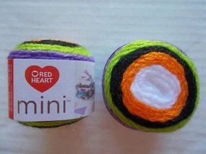 Red Heart Mini yarn, Monster, lot of 2 (72 yds/1.6 oz ea) - Picture 1 of 2