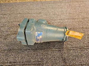 PARKER Safety Relief Valve 1-1/2" Air Capacity 3266 SCFM 265 PSIG 302599 - Picture 1 of 9