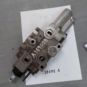 NOS TRACTOR PARTS  HYDRAULIC VALVE A169029 fit Case IH 2290,3594,2096, 2294 - Picture 1 of 4
