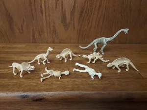 Dinosaur Fossils Skeleton Figures Lot Of 8 Dino Toys  - Picture 1 of 21