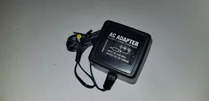 Cable adaptador de fuente de alimentación de CA de repuesto para la consola del sistema SEGA CDX E28 - Imagen 1 de 1