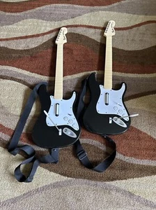 2 PS2 PS3 RockBand Harmonix Fender Stratocaster Guitars w/strap 822151 No Dongle - Picture 1 of 24