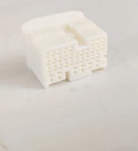 100 NO'S TE CONNECTIVITY 0.64 III/1.0 III 35POS PLUG ASSY(B) (P/N:1674928-1) - Picture 1 of 1