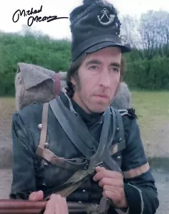 MICHAEL MEARS - Cooper in Sharpe- hand signed 10 x 8 photo - Picture 1 of 1