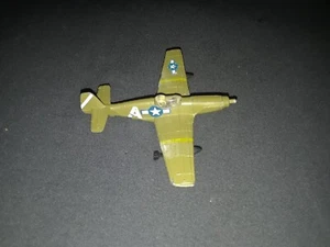 DYNA-FLITES A108 GREEN DIE CAST METAL AIRPLANE MUSTANG P-51-B - Picture 1 of 4