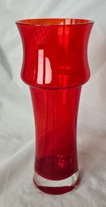 Scandinavian Tamara Aladin Riihimaki mid century modern art large glass red vase - Picture 1 of 12
