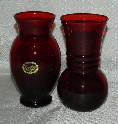 Vintage Anchor Hocking Royal Ruby Red Glass Vases 6.5" Lot of 2 - Image 1 of 4