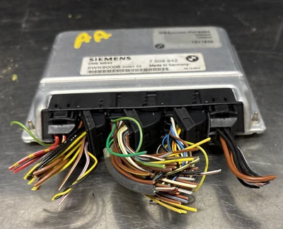 2001-2005 BMW 325I Motor Computador ECU ECM PCM DME Módulo de Controle - Imagem 1 de 4