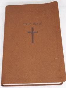 NKJV Super Giant Print Reference Bible 2013 Thomas Nelson Red Letter Edition - Picture 1 of 11