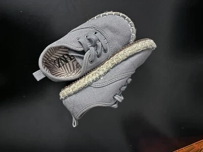 Zapatos Zara para niños pequeños Foto 1 de 2