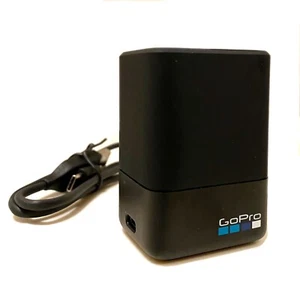 GoPro Dual Battery Charger for HERO 5 6 7 8 - Picture 1 of 1