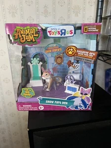 ANIMAL JAM SNOW FORT DEN 2016 TOYS R US EXCLUSIVE NIB - Picture 1 of 5