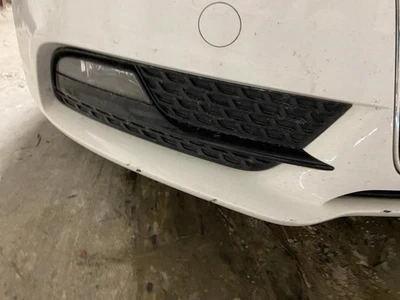 Нижняя правосторонняя решетка для пассажира без лески S подходит для Audi A5 1734182 13–16 годов выпуска - Изображение 1 из 4