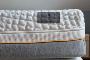 Hochwertige Schlaraffia Geltex Matratze 90x200cm H2 - sehr guter Zustand - Bild 1 von 3