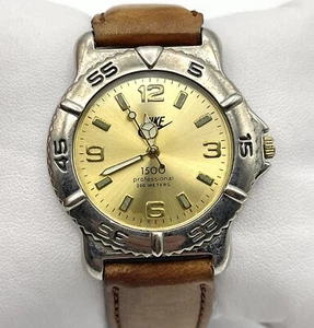 Vintage Nike Quartz Watch 1500 Professional 200 Meters Waterproof Leather Band - Picture 1 of 6