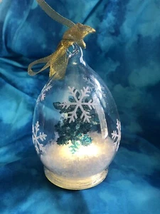 Snowflake Christmas Light up Ornament - Picture 1 of 1