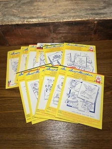 Transferencias de hierro calientes de tía Martha de colección | Para coser, bordar o pintar en tela - Imagen 1 de 12