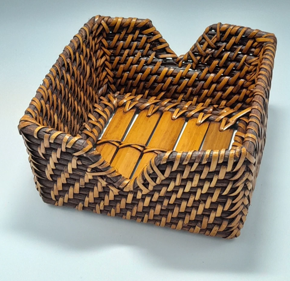 Держатель салфеток плетеный квадратный кухонный богемный бамбуковый стиль тики - Изображение 1 из 4