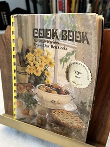 Denver Colorado Gates 999 Women’s Service Club. A Book Of Favorite Recipes 1987 - Picture 1 of 12