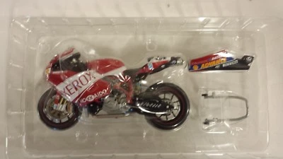 Lorenzo Lanzi. Ducati 999 F06. WSB 2006  Minichamps 1/12 - Image 1 of 4