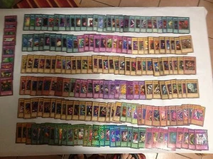 287 CARDS YU-GI-OH! +OMAGGIO - Foto 1 di 9