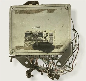 Módulo de unidad de control del motor Toyota Starlet 3 pines EP82 4E-FTE ECU 89661-10110 (2) - Imagen 1 de 5