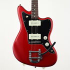 Fender USA Limited American Special Jazzmaster z Bigsby Candy Apple Red Używany
