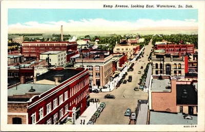 Watertown South Dakota Kemp Avenue Looking East Vintage Postcard - Image 1 of 2