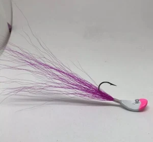 YOUNGBUCKLURES Pink N White 3/16 Oz WOBBLE HAIR JIG - Picture 1 of 2