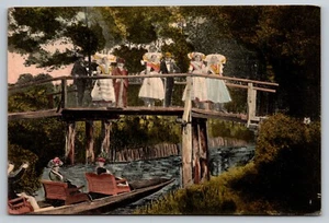 Postcard - Spreewald Germany, Young people on wooden bridge boat on river 21N - Picture 1 of 2