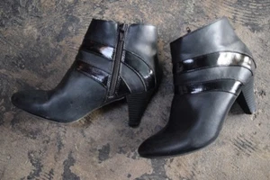 VALERIE STEVENS Womens Black High Heel Ankle Boots Size 6M - Picture 1 of 9