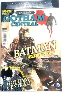 BATMAN. GOTHAM CENTRAL. NUMBER 2. 100 PAGES. APRIL 2016. TITAN BOOKS. - Foto 1 di 8