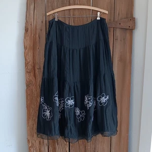 Vintage Pierre Cardin Black Gauze Floral Embroidered Tiered Skirt Womens Large - Picture 1 of 8