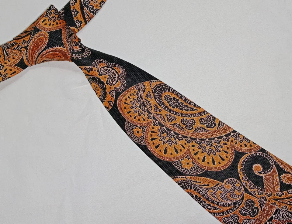 Corbata para hombre vintage Commodore Trevira patrón cachemir Foto 1 de 4