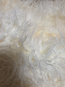 Faux Fur white deluxe crinkle shag Yeti like Santa like 3" nap 4.67 yards - Picture 1 of 3