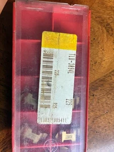 Sandvik TLU-3094L P25 / 225 Milling Inserts - Picture 1 of 2