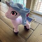 Peluche My Little Pony A New Generation Just Play Izzy Moonbow en peluche licorne